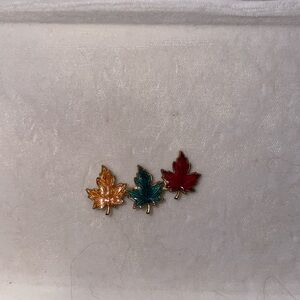 Vintage 50’s Multicolored Tri-leaf Brooch